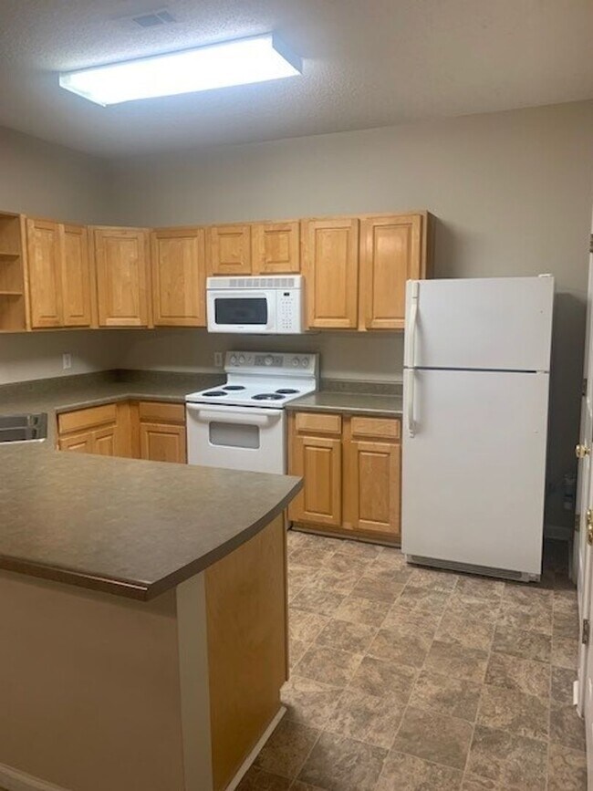 Building Photo - Wexford Condominiums, Anderson, SC