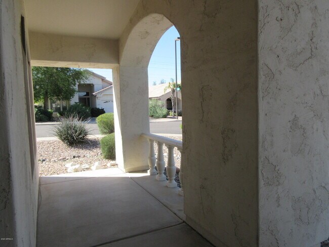 Foto del edificio - 3625 N Katmai