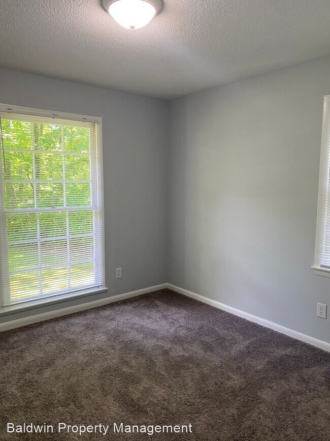 Building Photo - 3 br, 2 bath House - 2107 White Farm Lane