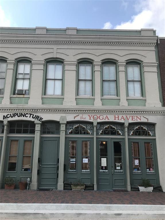 Primary Photo - 2505 Market St