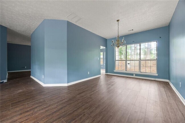 Building Photo - 4997 Wedgewood Pl