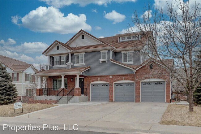 Foto del edificio - 4 br, 3.5 bath House - 6340 S Ouray St