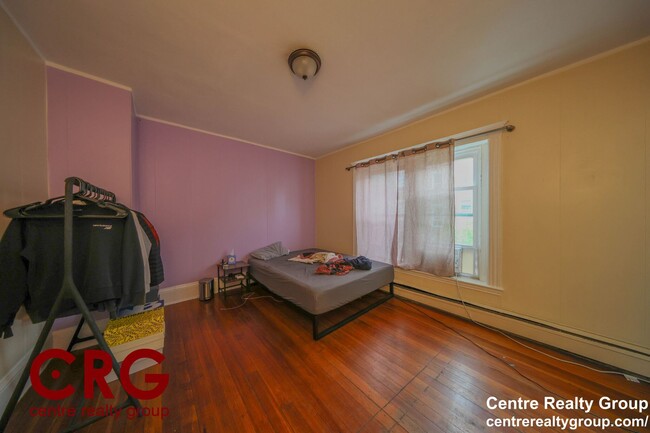 Foto del edificio - Spacious 3 bedroom