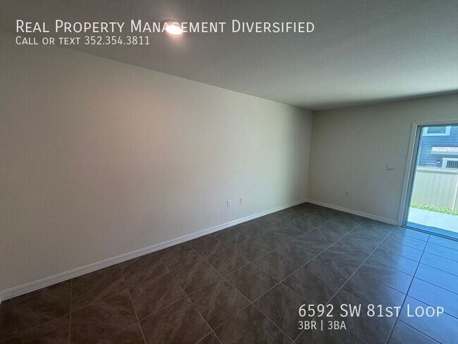 Foto del edificio - 6592 SW 81st Lp