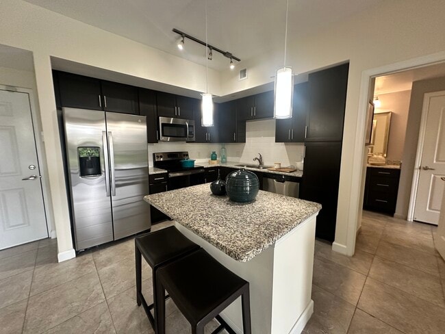 Foto del edificio - 4408 NW 113th Ct