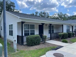 Building Photo - 2719 W Tharpe St