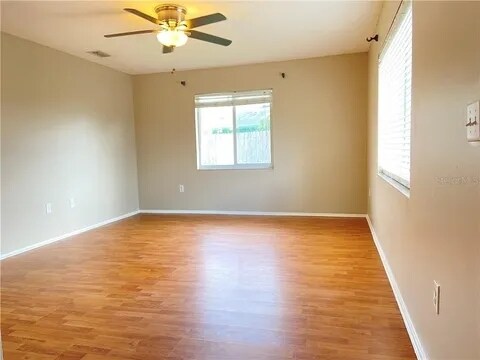 Foto del edificio - 904 16th St E