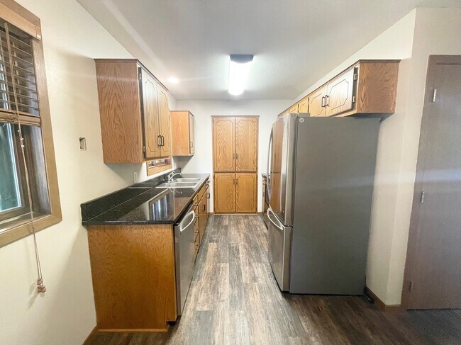 Foto del edificio - 312 11th Ave SE