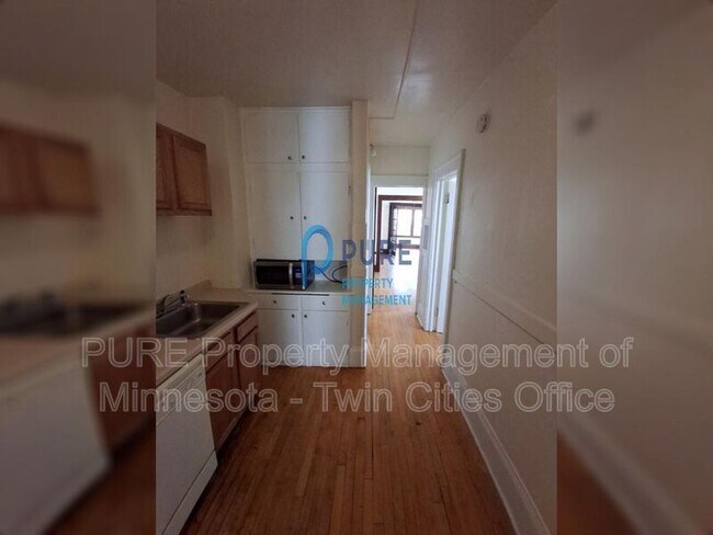 Building Photo - 712 W 32nd St