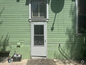 Building Photo - 1227 12th Ave