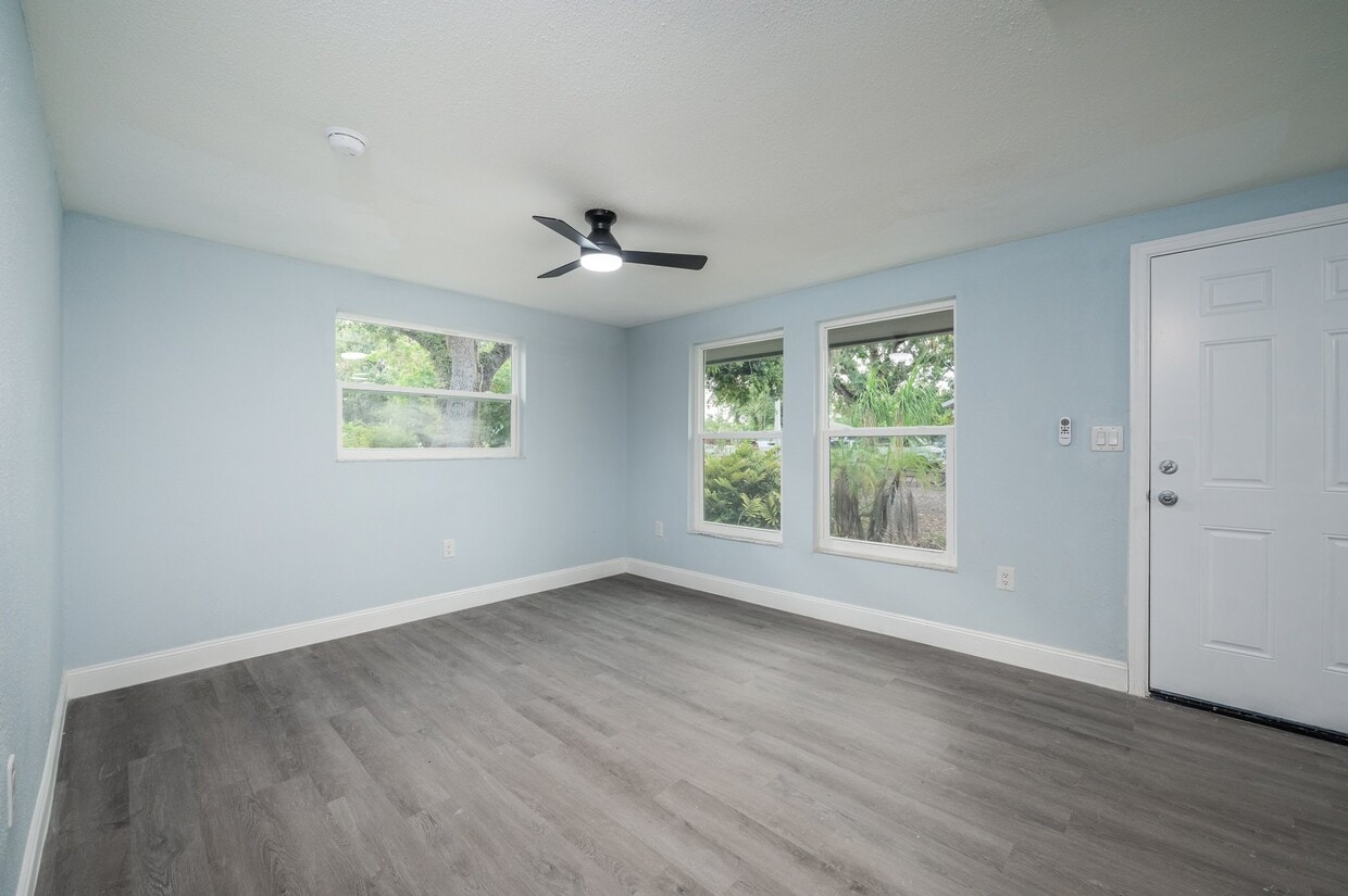 Photo - 1016 7th St E (Bradenton, FL)