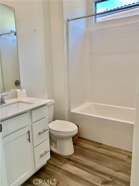 Building Photo - 24231 Evesong Dr