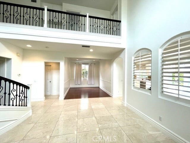 Foto del edificio - 27585 Rosebud Way