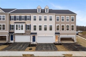 Building Photo - 135 Affinity Dr