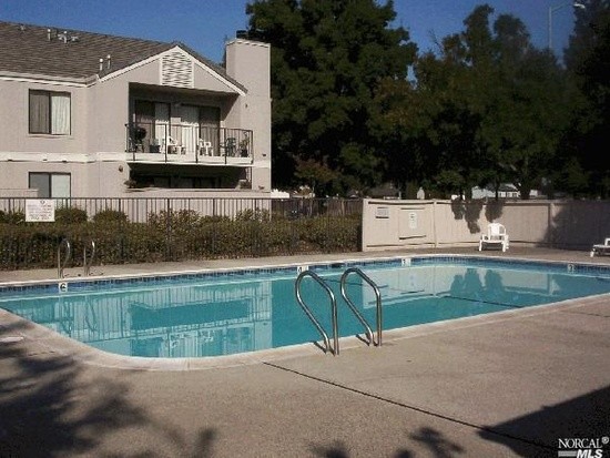 Foto principal - 1801 Marshall Rd