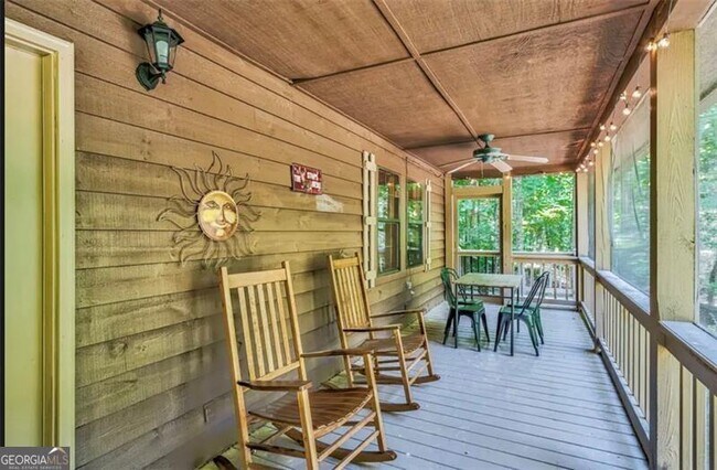 Building Photo - 9947 Doublehead Gap Rd