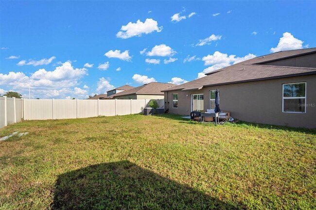 Building Photo - 5430 Blue Azure Dr