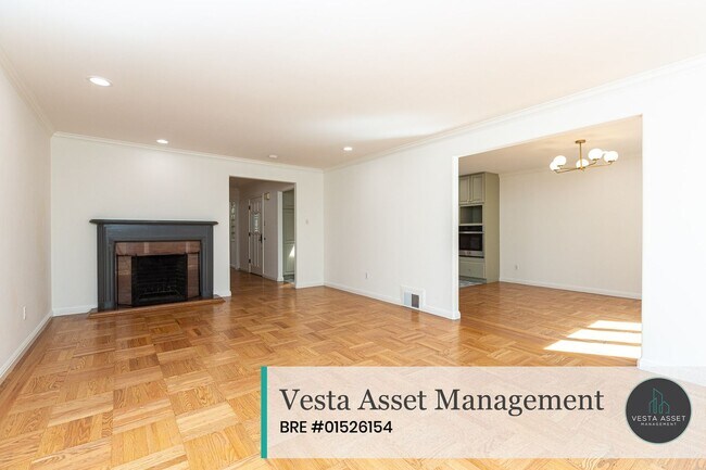 Building Photo - Where Pacific Heights Feels Like Home