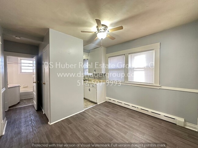 Building Photo - 2 Bed 1 Bath Lower level Apartment With AL...