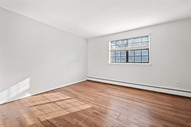 Foto del edificio - 122 Sycamore Ln