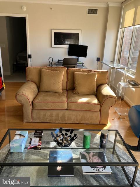 Foto principal - 1220 N Fillmore St