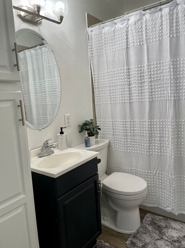 Foto del edificio - 6792 Hamilton St