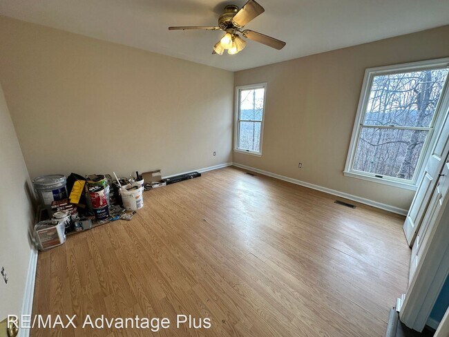 Foto del edificio - 3 br, 1.5 bath House - 318 Horsepen Road