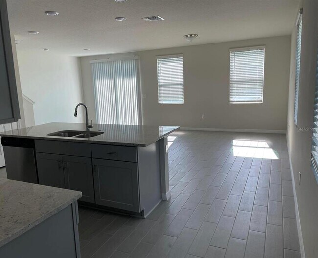 Building Photo - 780 Legacy Dr