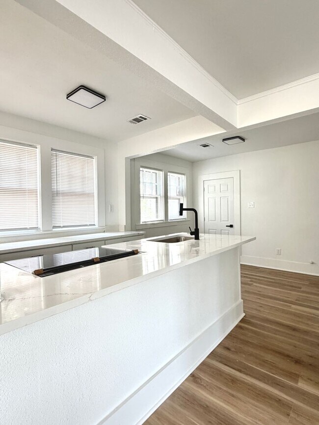Building Photo - Midtown Little Rock – 3 Bed / 2 Bath – $1,775 Monthly