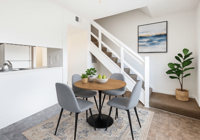 Building Photo - Twin Rivers Townhomes