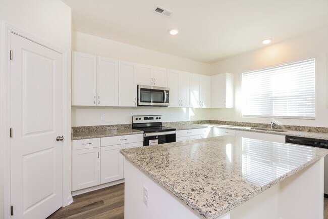 Foto del edificio - 1624 Corbett St