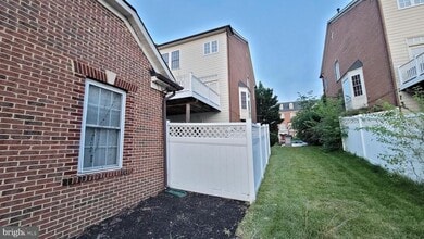 Building Photo - 3926 Shawfield Ln
