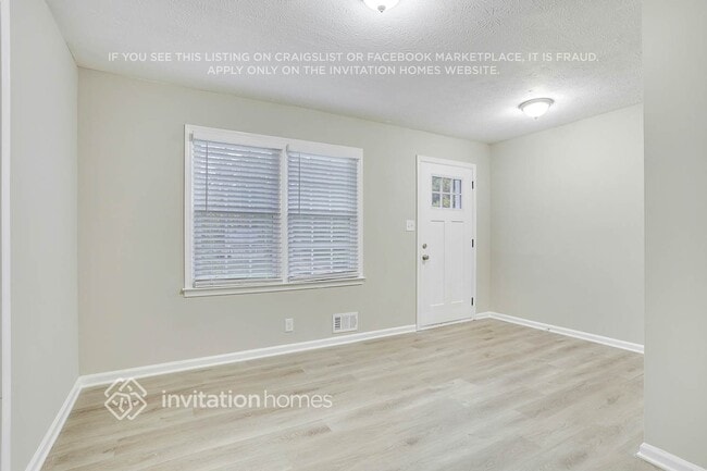 Foto del edificio - 370 Madeline Cir NW