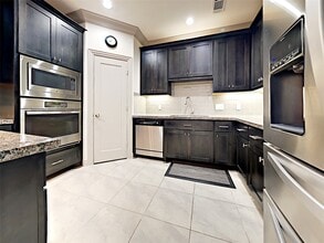 Building Photo - 13408 Preston Cliff Ct Building Photo - 13408 Preston Cliff Ct