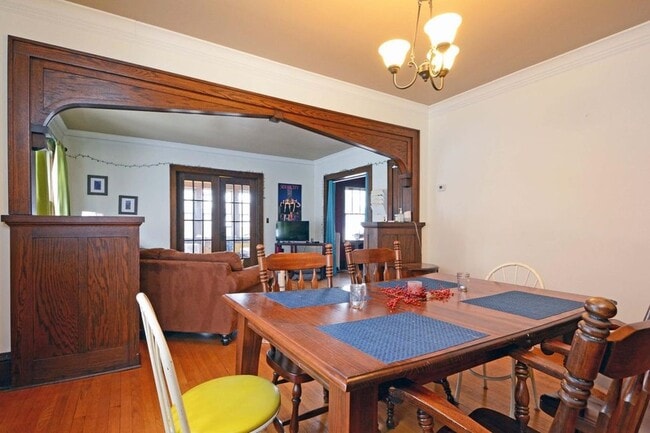 Building Photo - 1125 Lincoln Ave