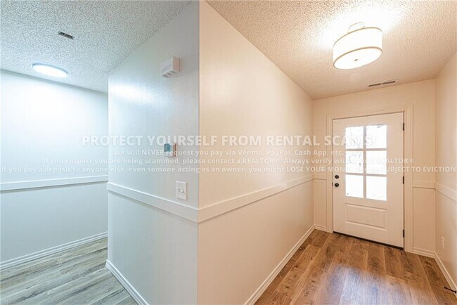 Building Photo - 3169 Mica St