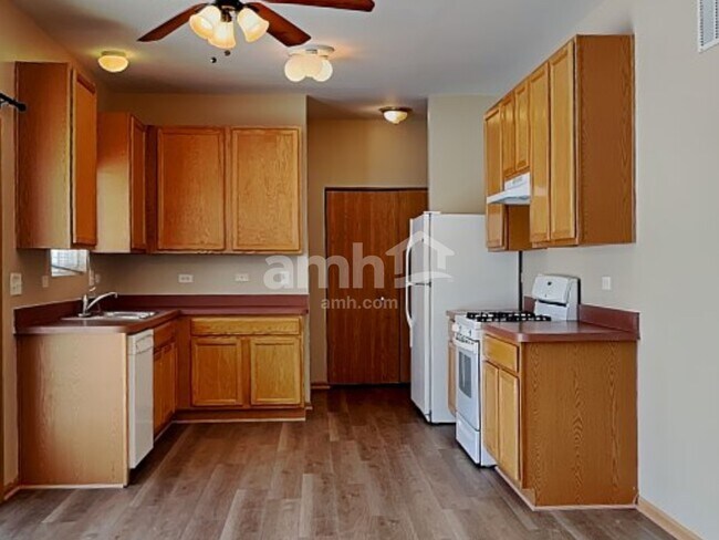 Foto del edificio - 39861 Waterloo Dr