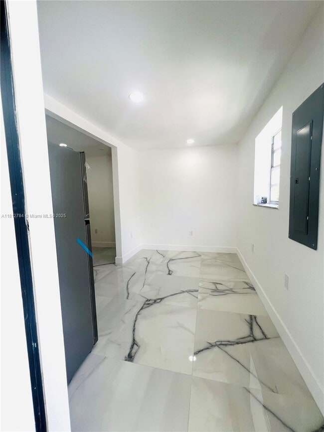 Building Photo - 15530 SW 295th Terrace