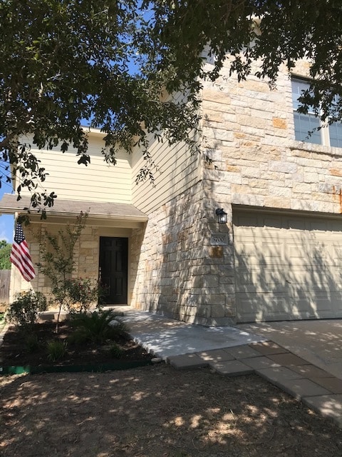 Building Photo - 5700 Abby Ann Ln