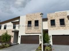 Building Photo - 8109 NW 105th Ave