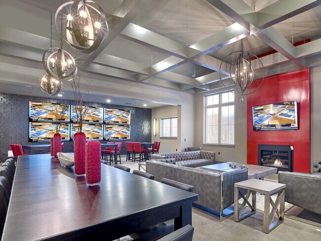 Interior Photo - Southgate Middletown