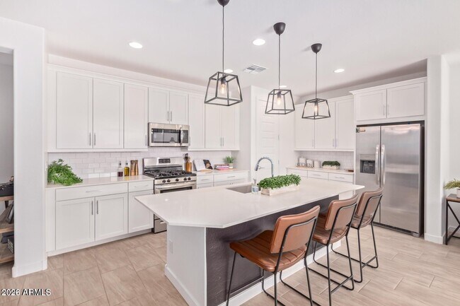Foto del edificio - 4454 N 199th Ln