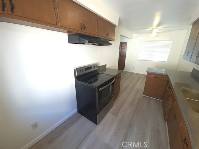 Foto del edificio - 7718 Milton Ave