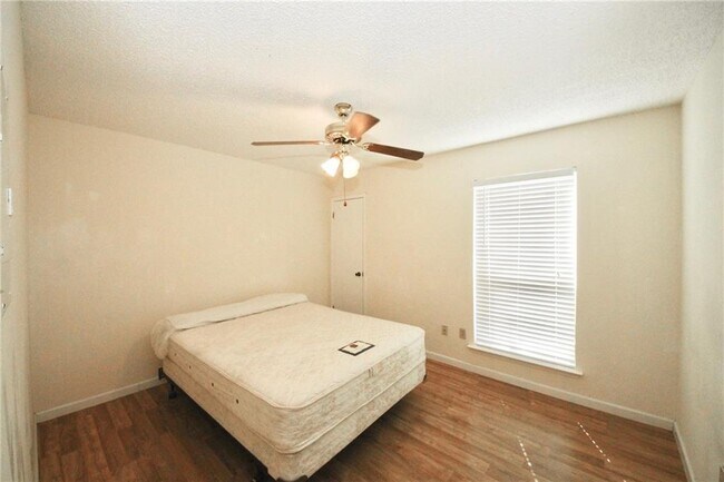 Foto del edificio - 10616 Mellow Meadow Dr