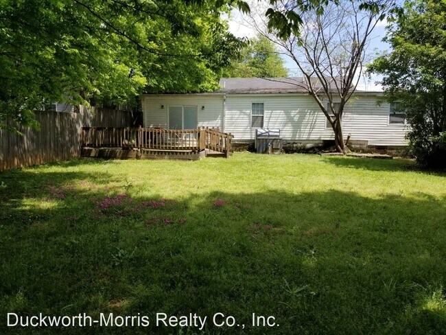 Building Photo - 4 br, 3 bath House - 936 16th Avenue E