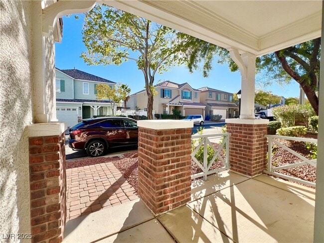 Foto del edificio - 6164 Bridgeport Hills Ave