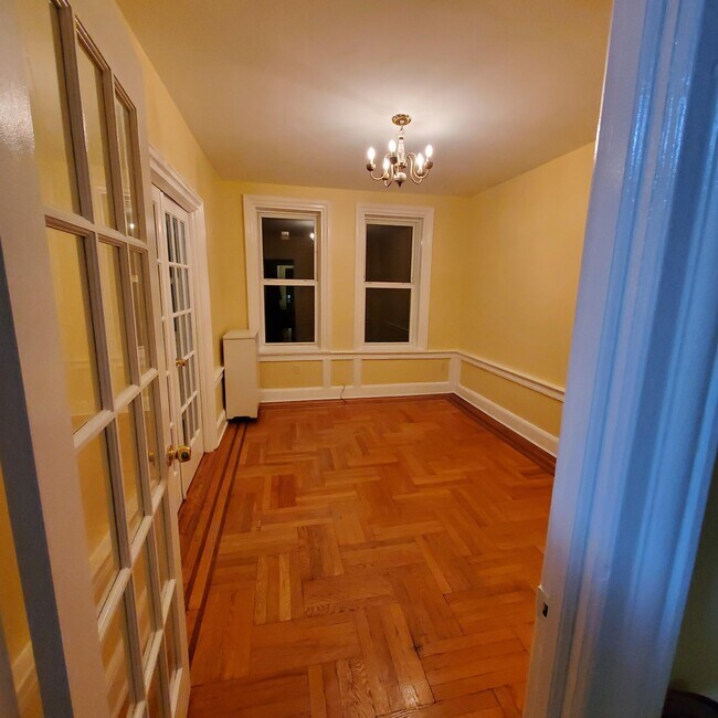 living room - 6114 23rd Ave