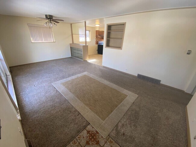 Building Photo - 3 br, 2 bath House - 3821 S Fox St
