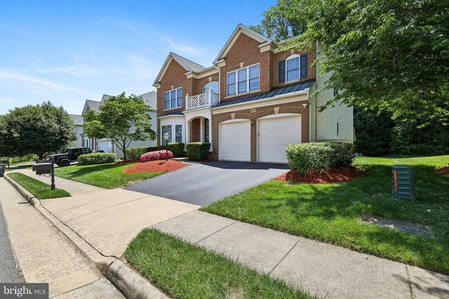 Building Photo - 13677 Sweet Woodruff Ln