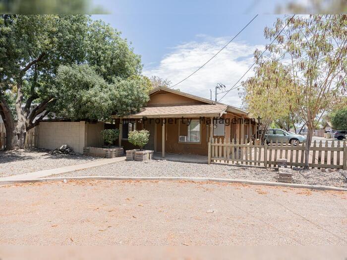 Primary Photo - 7513 N 61ST AVE, GLENDALE AZ